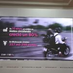 Ya no se venderán motos en «abonos chiquitos» en Michoacán, si no incluye casco: Bedolla
