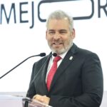 Más de 5 mil 719 mdp de inversión histórica para Michoacán en becas educativas: Bedolla