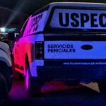 Con narcomensaje abandonan a un ejecutado en vía pública de Apatzingán