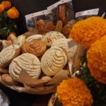 Cocido en leña, en horno de barro y piedra, distingue al pan de Puruarán