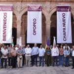 Ofrece Bedolla respaldo a nuevos autogobiernos; impulsa reconocimiento federal como cuarto nivel de gobierno