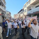 «Queremos paz, queremos libertad», familias protestaron este sábado, en Uruapan