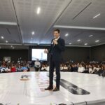 Alerta Alfonso Martínez a la niñez sobre riesgos en las redes sociales