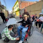 JUGANDO PARA DAR IAP ENTREGA APOYOS A PERSONAS VULNERABLES EN INDAPARAPEO