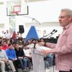 Que ningún estudiante se quede sin internet gratis; en Apatzingán, Bedolla invita a registrarse al Programa Data