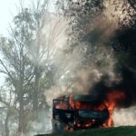 Queman combi del servicio público en la Tarímbaro-Álvaro Obregón