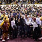 Se suman otros 4 mil estudiantes a D4TA, datos gratis; Bedolla invita a no quedarse fuera del programa