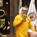 Destacan creación de la Licenciatura en Periodismo en la UMSNH; estudiantes y comunicadores dialogan