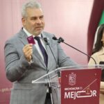 Tarjeta de teleféricos será compatible con cablebús de CDMX: Bedolla