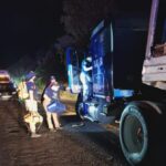 Transportista es asesinado en aparente intento de asalto, en la carretera Uruapan-Paracho