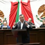 No sean cómplices de un gobernador omiso ante la violencia, dice Memo Valencia a diputados