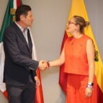 Ofrece Alfonso Martínez ruta a Yarabí Ávila para saldar históricos adeudos de UMSNH