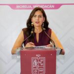 Hacemos un llamado a cuidar el consumo digital de las y los alumnos: Gabriela Molina
