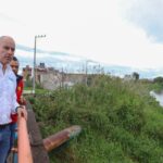 Adolfo Torres supervisa limpieza de ríos y drenes para prevenir inundaciones en Morelia