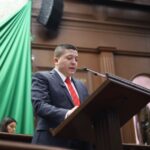 Presenta Vicente Gómez inciativa para fortalecer la educación digital en Michoacán