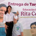 Arranca entrega de tarjetas de becas Rita Cetina: Gabriela Molina
