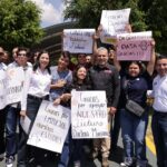 Firma Bedolla iniciativa para garantizar por ley D4ta, datos gratis para estudiantes de prepa y universidad