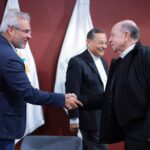 Acuerdan Bedolla y obispos mantener diálogo por la concordia y la seguridad