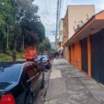 Detienen a 2 presuntos robacarros tras persecución en Morelia; policías recuperan dos vehículos