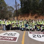 Sin deuda pública, van 2 mil 200 km carreteros rehabilitados en Michoacán: Bedolla