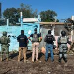 Caen 5 presuntos narcomenudistas tras dos cateos en Morelia; aseguran más de 5 mil dosis de drogas