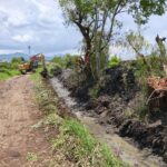 SCOP realiza trabajos de limpieza en canales pluviales de San Juanito y La Minzita: Rogelio Zarazúa