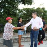 Vicente Gómez acude a arranque de obra en la localidad de La Loma