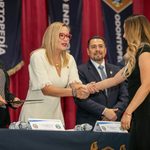 A MANTENER VIVA LA INQUIETUD POR APRENDER Y ACTUALIZARSE, INVITA YARABÍ ÁVILA A EGRESADOS DE ESPECIALIDADES ODONTOLÓGICAS