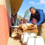 Juan Carlos Barragán transforma mil escuelas de Morelia