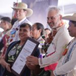 Encabeza Bedolla el 25° aniversario del Día del Artesano Michoacano; entrega 65 galardones