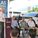 Para reforzar la seguridad, entrega Bedolla nuevas patrullas a la Policía de Zamora