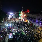Entre familias y fervor patrio, Bedolla da el Grito de Independencia en el Centro Histórico