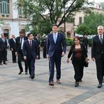 Asiste Alfonso Martínez a ceremonia en memoria de víctimas del atentado de 2008