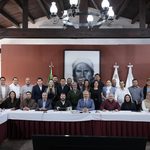 Alcaldes de Michoacán reconocen visión municipalista de Alfredo Ramírez Bedolla en su Quinto Informe