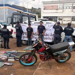 SSP detiene en Uruapan a dos hombres con 448 cajetillas de cigarros ilegales