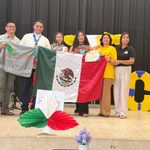 Estudiantes del Cecytem conquistan seis medallas internacionales en Perú