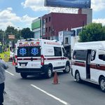 Caída de andamio deja tres obreros lesionados afuera de un Banco Santander en Morelia