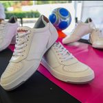 Van más de 57 mil pares de tenis entregados en este ciclo escolar