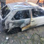 Denuncia el dirigente municipal del PRI en Zitácuaro, Raúl Ocelotl, incendio del vehículo de su hermano y exige una investigación a fondo